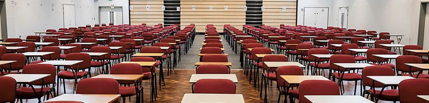 Hall Large 2
